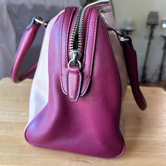 Coach legacy Haley satchel double zipper pulls 13x6x9 nice condition - Picture 8 of 13